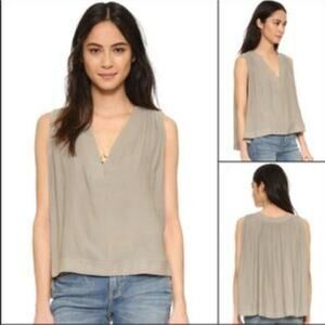 Free People Women’s Darcy Top Sz Small Flowy Beige Super V-Neck Swing Sleeveless